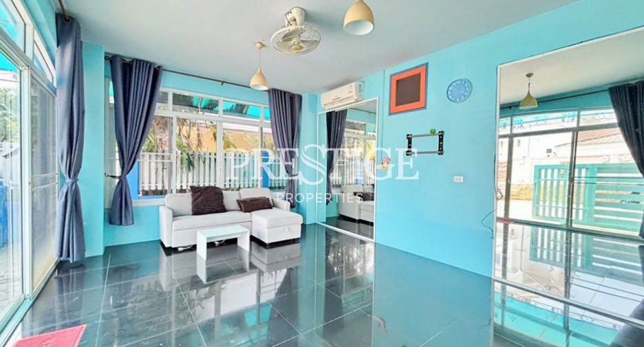 Casa en venta y en alquiler de 3 habitaciones en Jomtien, Pattaya