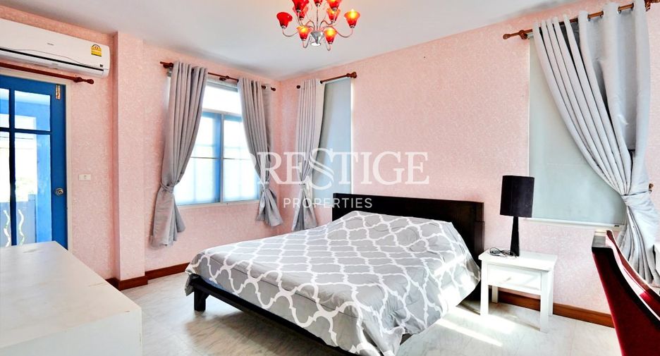 Casa en venta y en alquiler de 3 habitaciones en Jomtien, Pattaya
