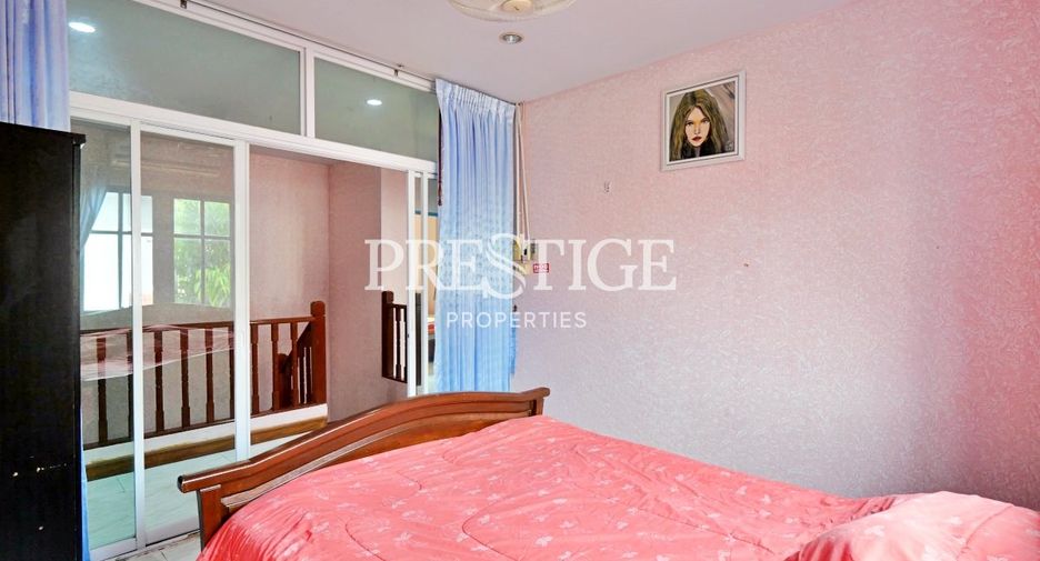 Casa en venta y en alquiler de 3 habitaciones en Jomtien, Pattaya