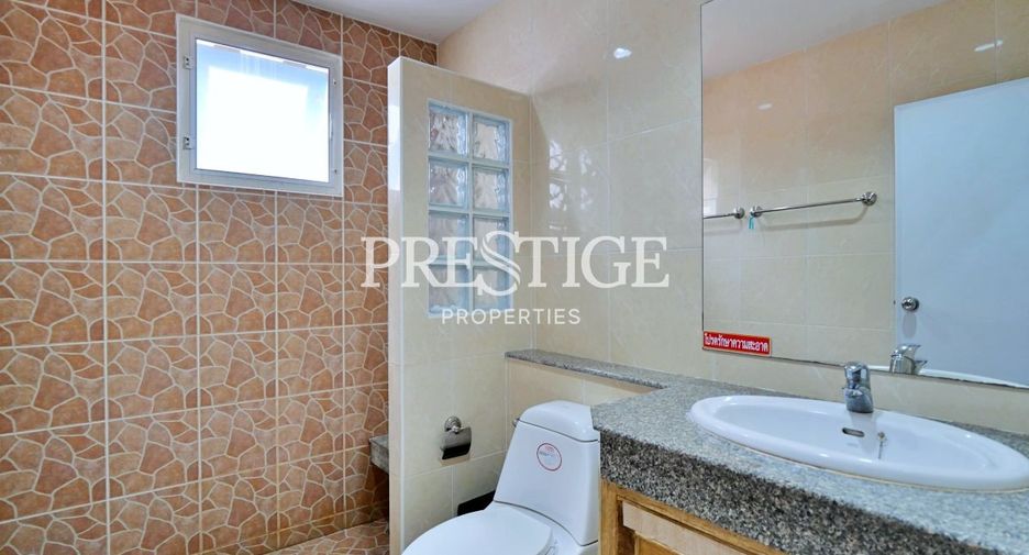 Casa en venta y en alquiler de 3 habitaciones en Jomtien, Pattaya