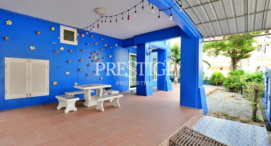Casa en venta y en alquiler de 3 habitaciones en Jomtien, Pattaya
