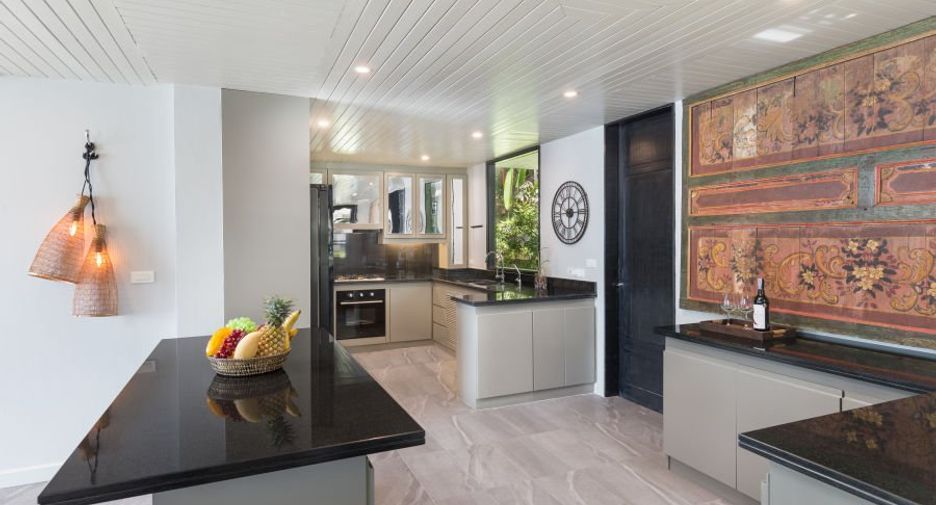 For rent and for sale 5 bedrooms villa in Thalang, Phuket