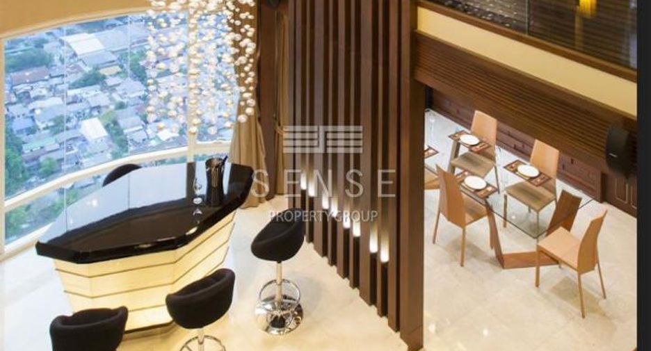 For sale 3 bedrooms condo in Bang Kho Laem, Bangkok