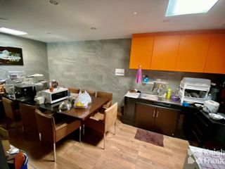 For sale office in Yan Nawa, Bangkok