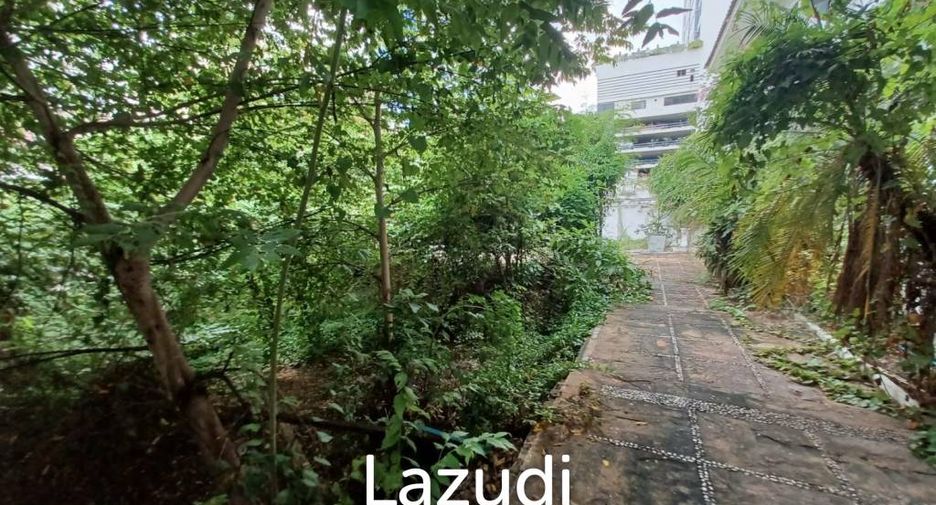 For sale land in Watthana, Bangkok