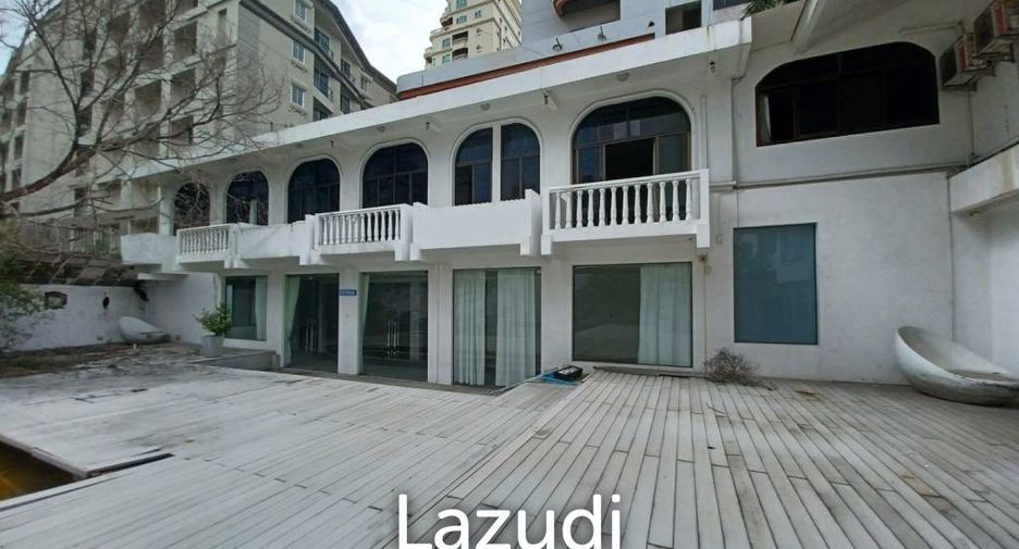 For sale land in Watthana, Bangkok