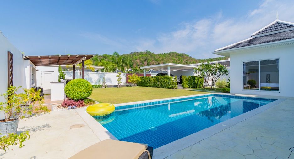 For sale 3 Beds villa in Hua Hin, Prachuap Khiri Khan