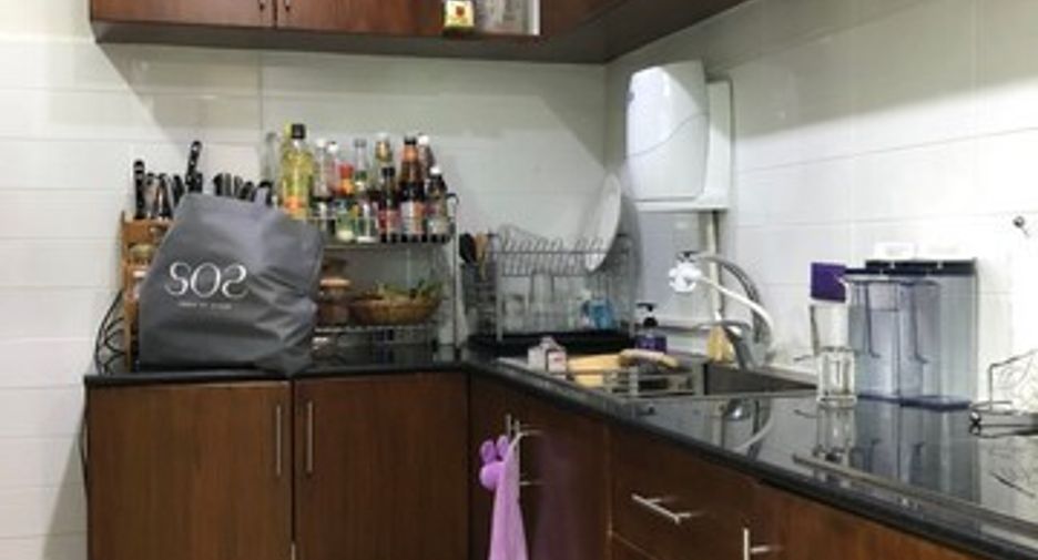 For sale 2 bedrooms condo in Watthana, Bangkok