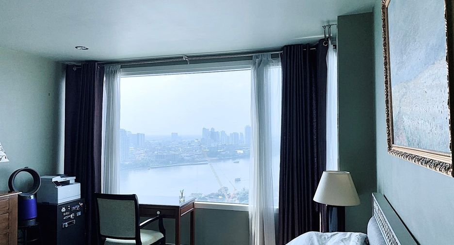 For sale 3 bedrooms condo in Khlong San, Bangkok
