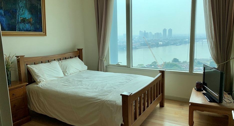 For sale 3 bedrooms condo in Khlong San, Bangkok