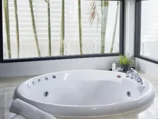 For rent 4 Beds villa in Thalang, Phuket