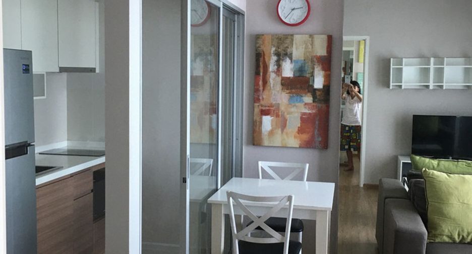 For rent 1 bed condo in Yan Nawa, Bangkok