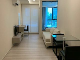 For sale 1 bed condo in Khlong Toei, Bangkok