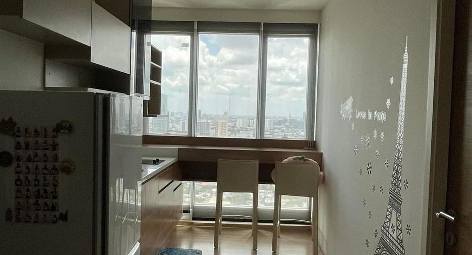 For rent 1 bed condo in Phaya Thai, Bangkok