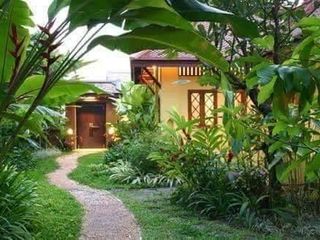 For sale 6 bed house in Saraphi, Chiang Mai