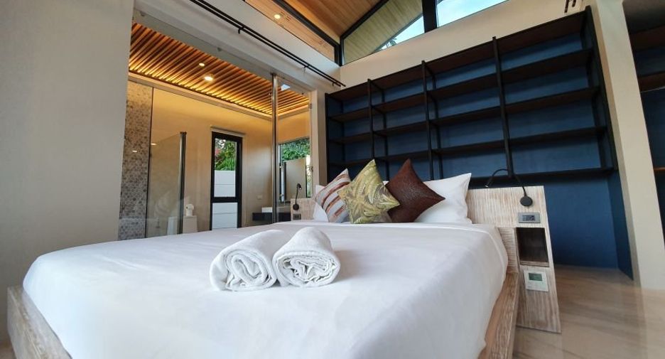 À louer et à vendre 4 chambres villa à Mueang Phuket, Phuket