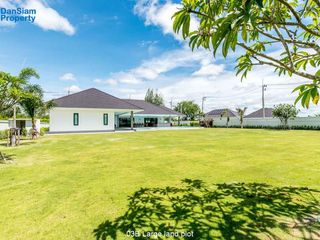 For sale 4 bed villa in Pran Buri, Prachuap Khiri Khan