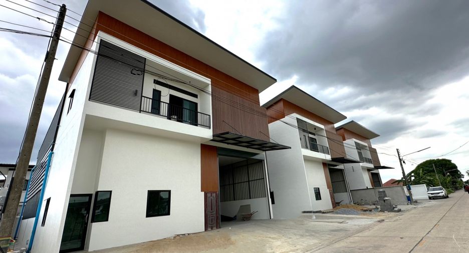 For rent and for sale warehouse in Lam Luk Ka, Pathum Thani