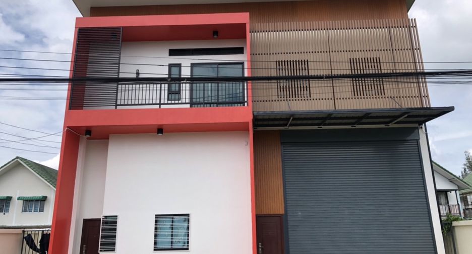 For rent そして for sale warehouse in Lam Luk Ka, Pathum Thani
