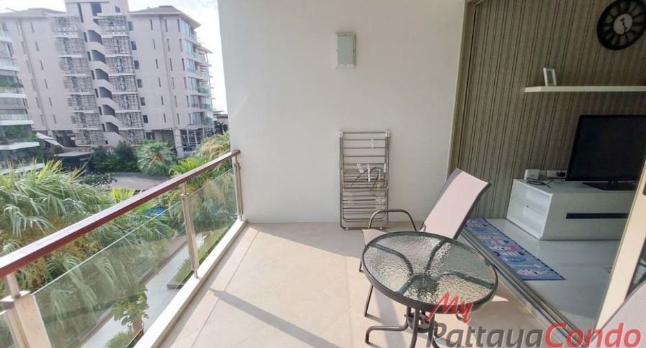 For rent 2 bedrooms condo in Bang Lamung, Chonburi