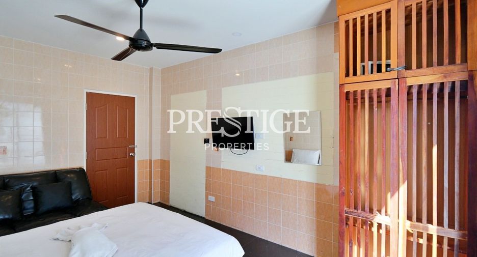 Casa en venta y en alquiler de 7 habitaciones en Bang Lamung, Chonburi