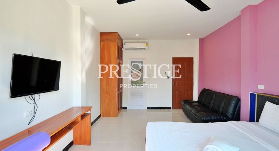 Casa en venta y en alquiler de 7 habitaciones en Bang Lamung, Chonburi
