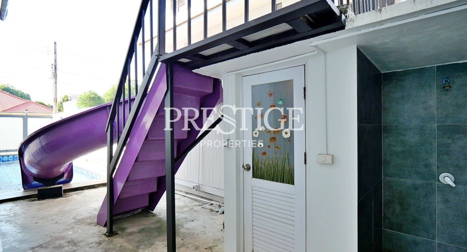Casa en venta y en alquiler de 7 habitaciones en Bang Lamung, Chonburi
