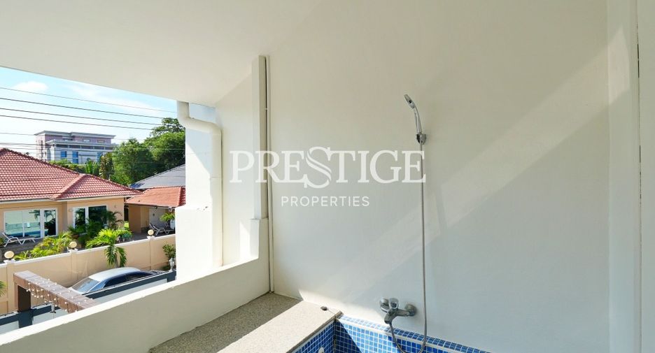 Casa en venta y en alquiler de 7 habitaciones en Bang Lamung, Chonburi