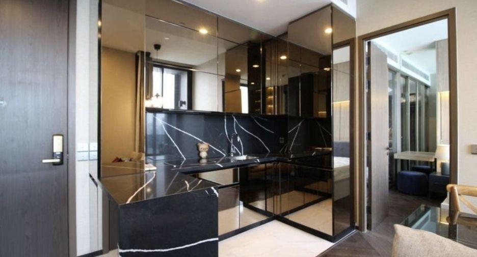 For rent 1 bed condo in Khlong Toei, Bangkok
