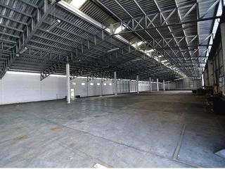 For rent warehouse in Mueang Samut Prakan, Samut Prakan