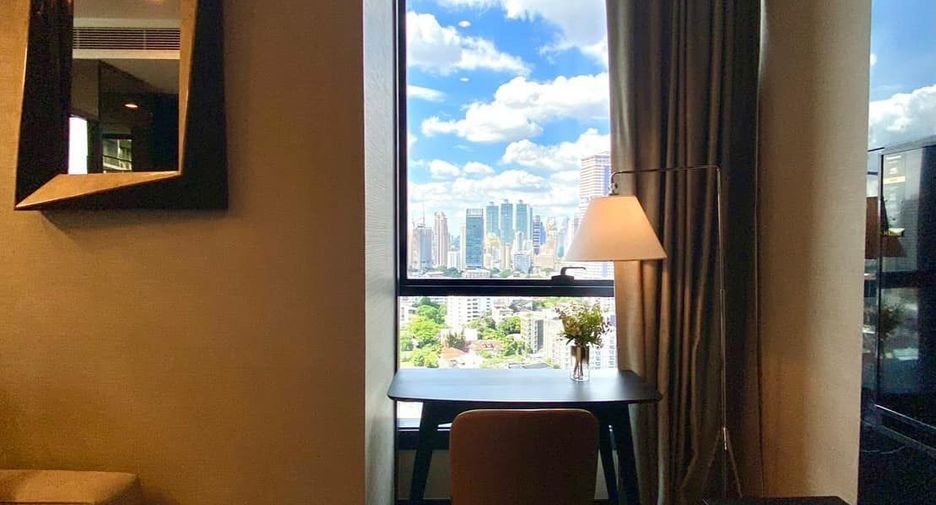 For rent 1 bed condo in Khlong Toei, Bangkok