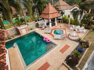 For rent 5 bedrooms house in Kathu, Phuket