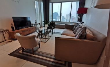 For rent and for sale 2 bedrooms condo in Pathum Wan, Bangkok