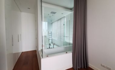 For rent and for sale 2 bedrooms condo in Pathum Wan, Bangkok