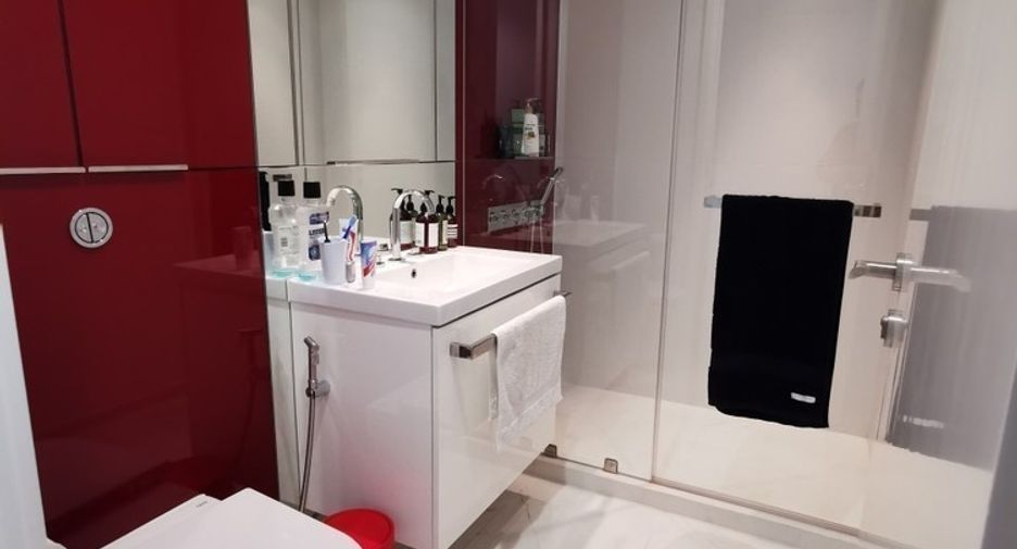 Condo en alquiler y en venta de 2 habitaciones en Pathum Wan, Bangkok