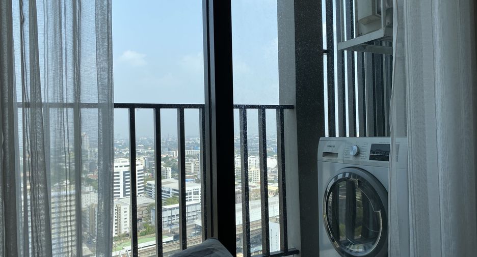 For sale 1 bed condo in Watthana, Bangkok
