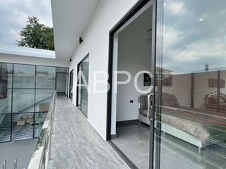 For rent and for sale 6 bedrooms house in Bang Lamung, Chonburi