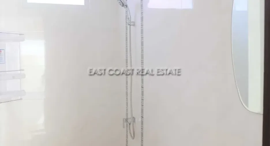 Casa en venta de 2 habitaciones en Bang Saray, Pattaya