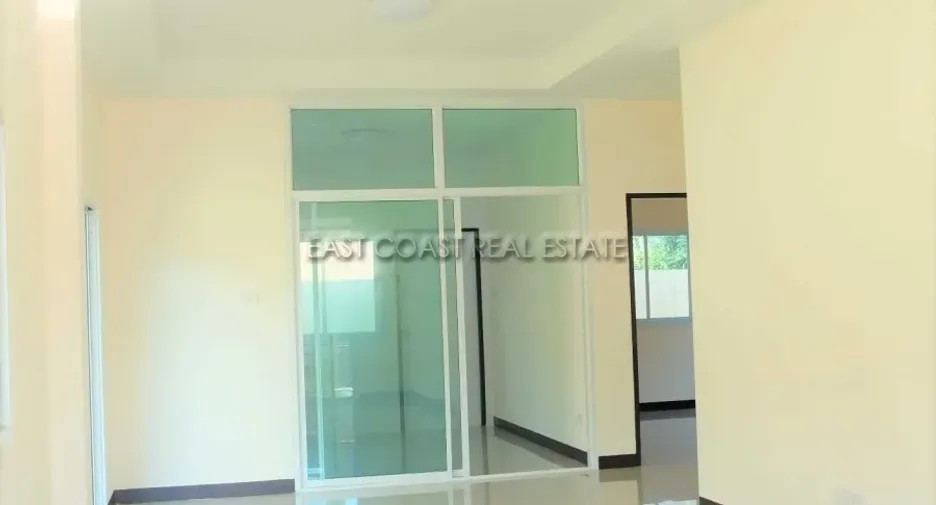 Casa en venta de 2 habitaciones en Bang Saray, Pattaya