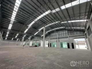 出租 仓库 在 Khlong Luang, Pathum Thani