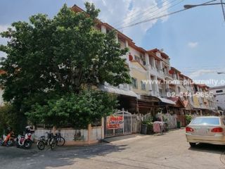 出售 11 卧室 商业空间 在 Bueng Kum, 曼谷