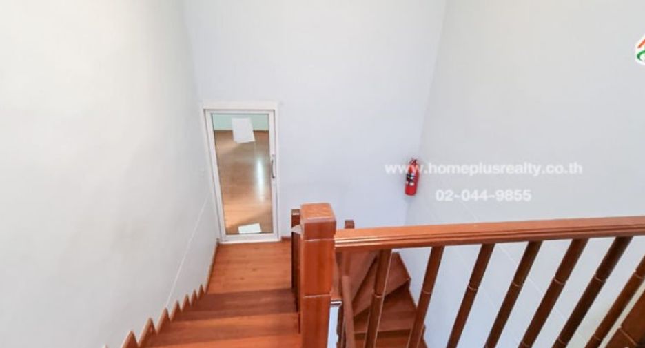 For sale 11 bedrooms retail Space in Bueng Kum, Bangkok