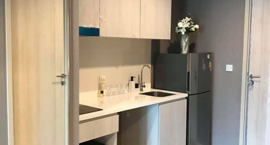 For sale studio condo in Pathum Wan, Bangkok