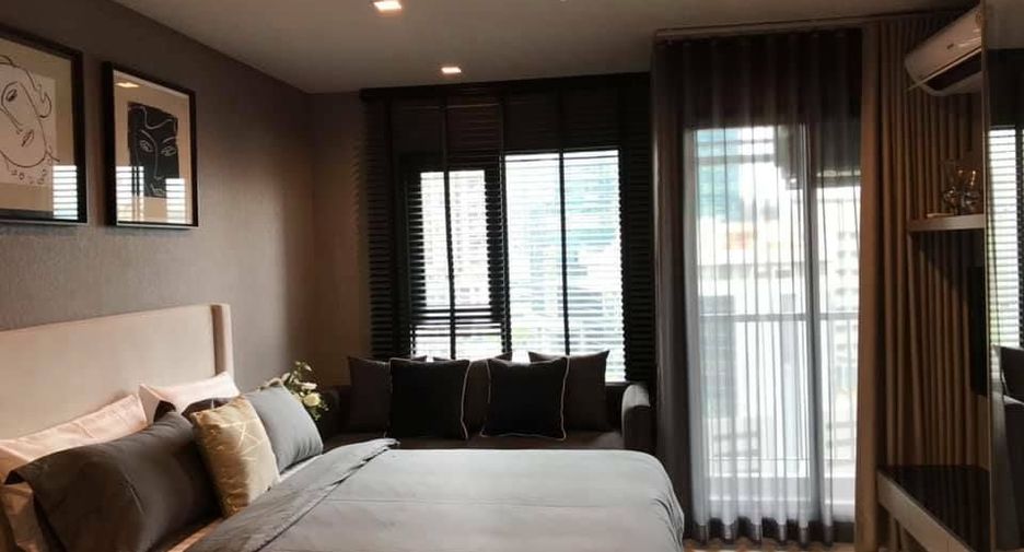 For sale studio condo in Pathum Wan, Bangkok