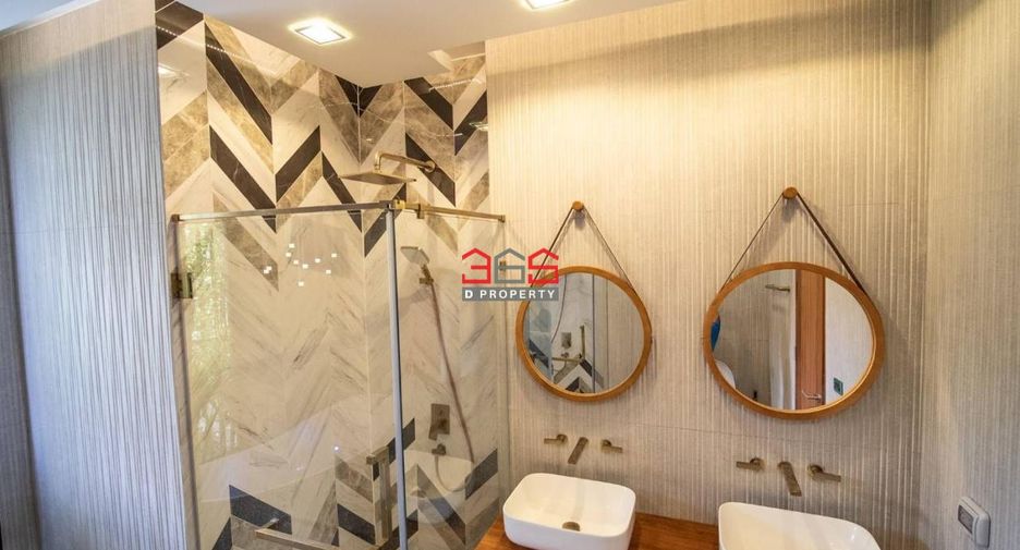 Haus zum Kauf mit 5 Zimmer in Watthana, Bangkok