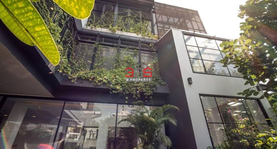 Haus zum Kauf mit 5 Zimmer in Watthana, Bangkok