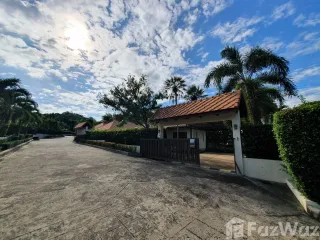For sale 4 bed villa in Hua Hin, Prachuap Khiri Khan