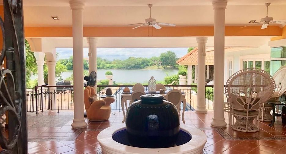 For sale 6 Beds villa in Cha Am, Phetchaburi