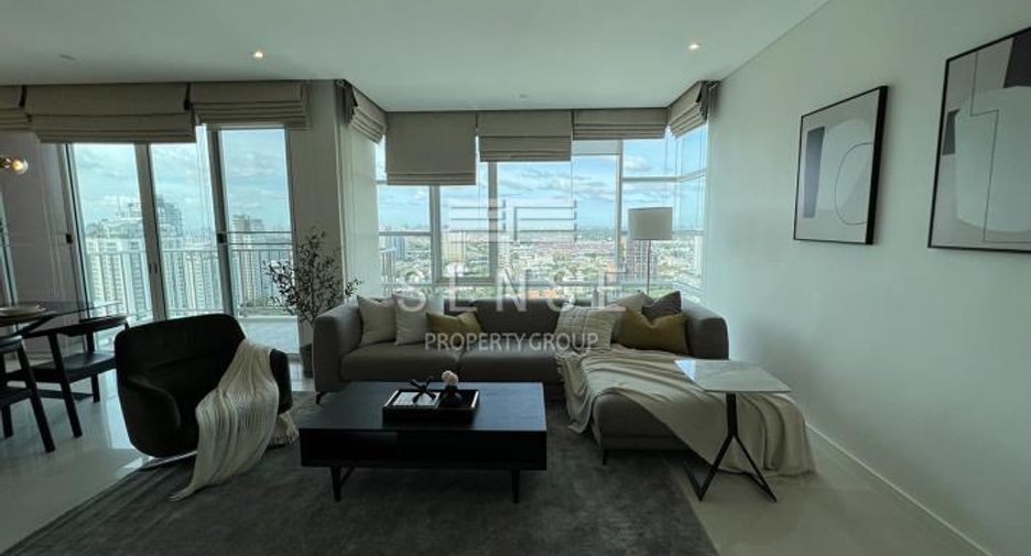 À louer 3 chambres condo à Khlong Toei, Bangkok