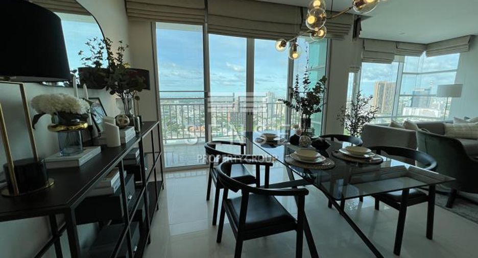 À louer 3 chambres condo à Khlong Toei, Bangkok